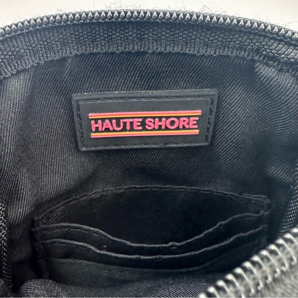 Haute Shore Casey Bravo Cellphone case - Picture 4 of 4